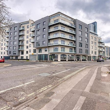 1 Bedroom Ocean Village Luxurious, Stylish & Cosy Apartment, Central Location In Southampton, Sleeps 4 - Summer Special Offer! - By Blue Puffin Stays Luaran gambar