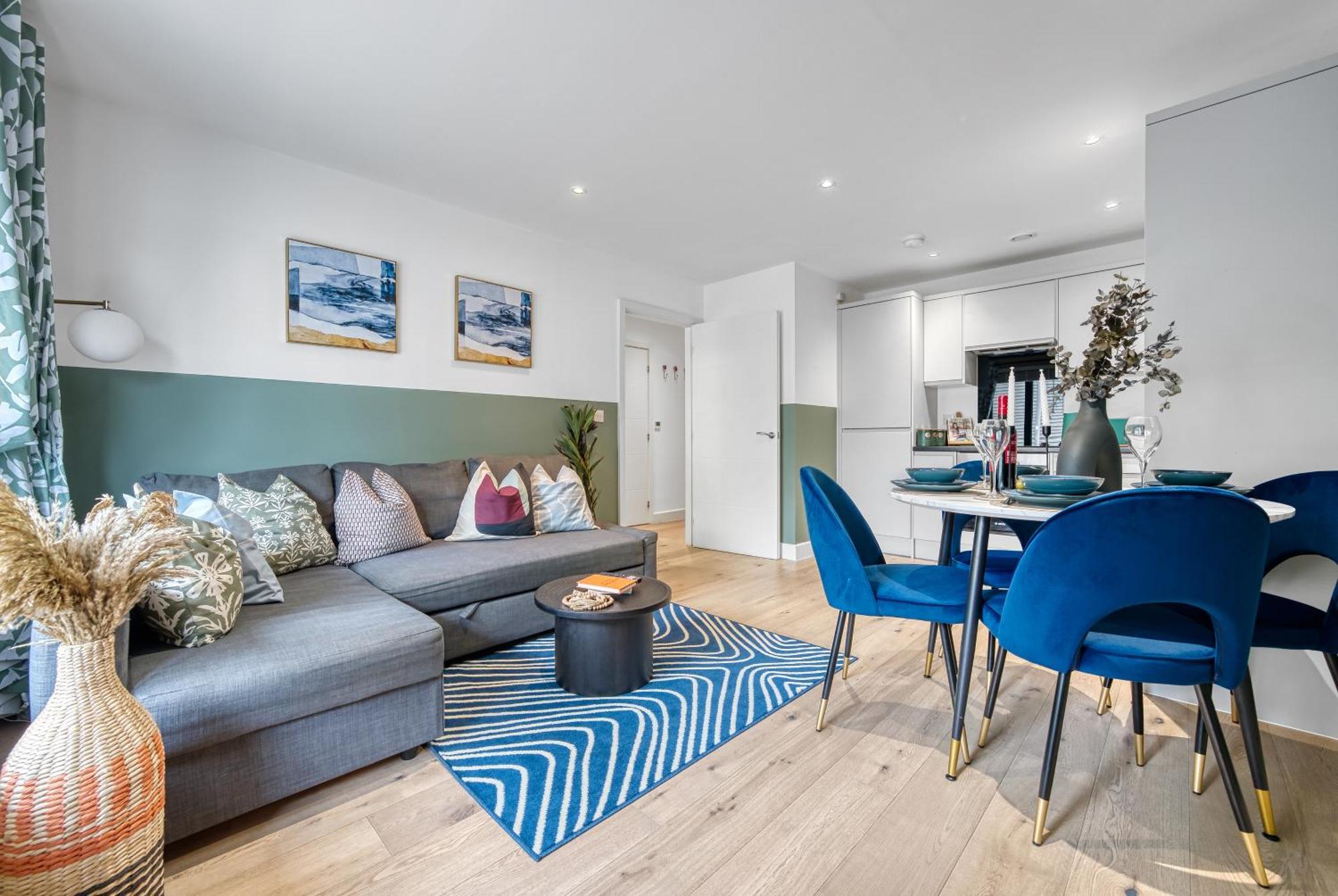 1 Bedroom Ocean Village Luxurious, Stylish & Cosy Apartment, Central Location In Southampton, Sleeps 4 - Summer Special Offer! - By Blue Puffin Stays Luaran gambar