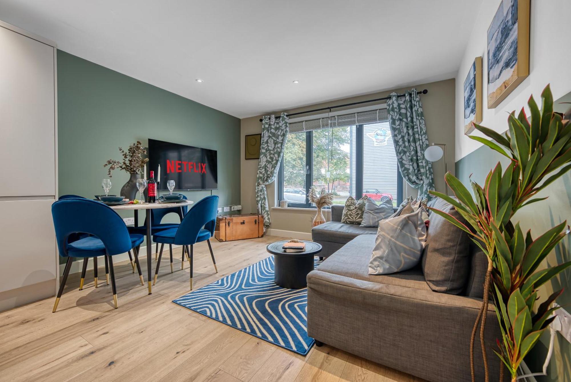 1 Bedroom Ocean Village Luxurious, Stylish & Cosy Apartment, Central Location In Southampton, Sleeps 4 - Summer Special Offer! - By Blue Puffin Stays Luaran gambar