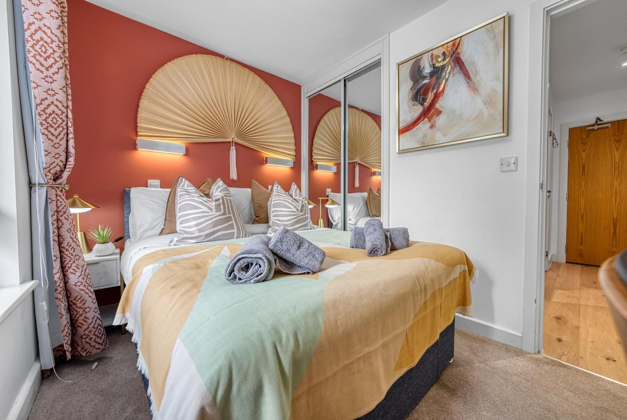 1 Bedroom Ocean Village Luxurious, Stylish & Cosy Apartment, Central Location In Southampton, Sleeps 4 - Summer Special Offer! - By Blue Puffin Stays Luaran gambar